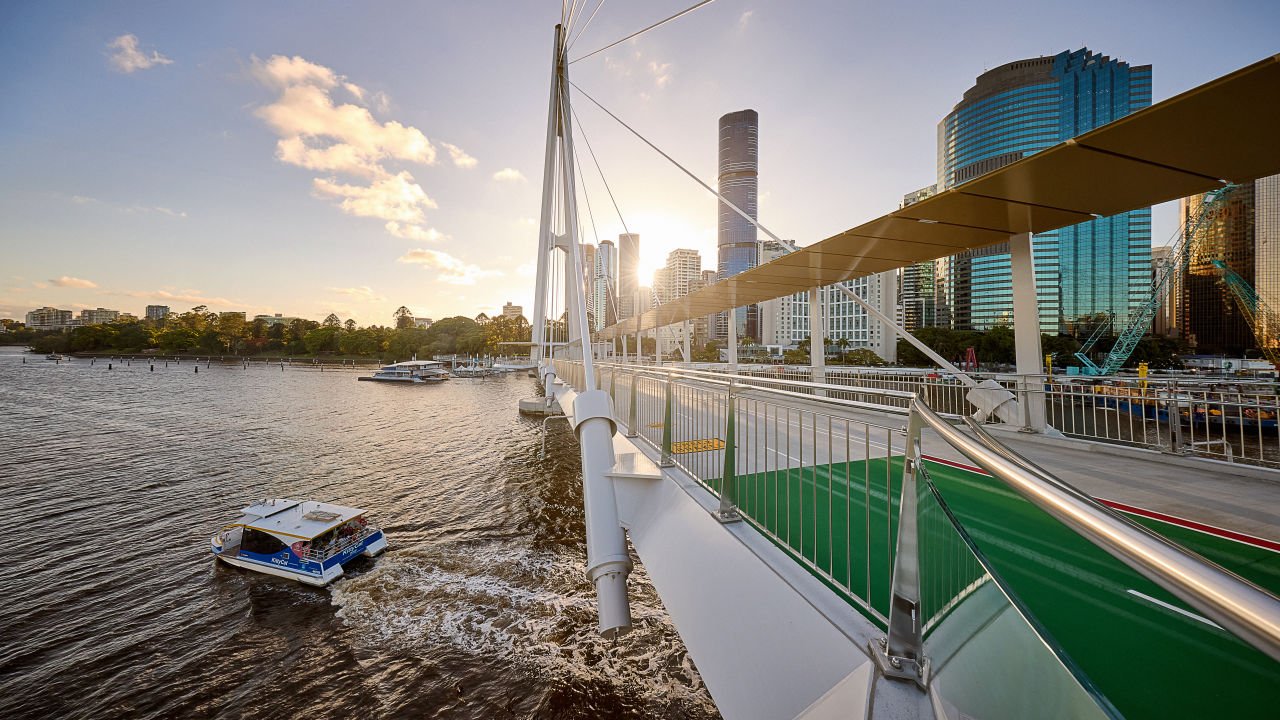 Excellence meets Innovation: Kangaroo Point Bridge wins big at prestigious national awards