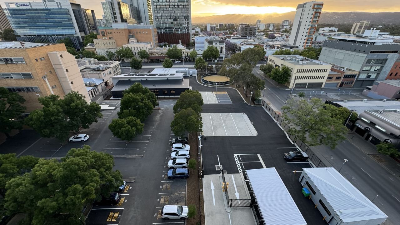 South Australia Police dogs and horses staging facility in CBD completed ahead of schedule