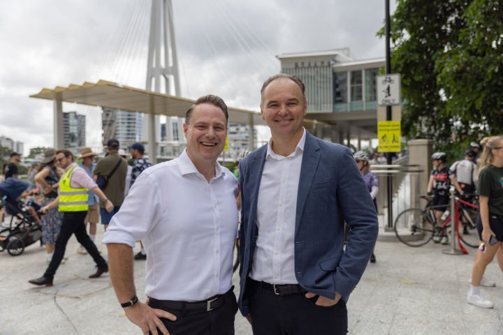 Lord Mayor of Brisbane Adrian Schrinner and BESIX Watpac CEO Mark Baker